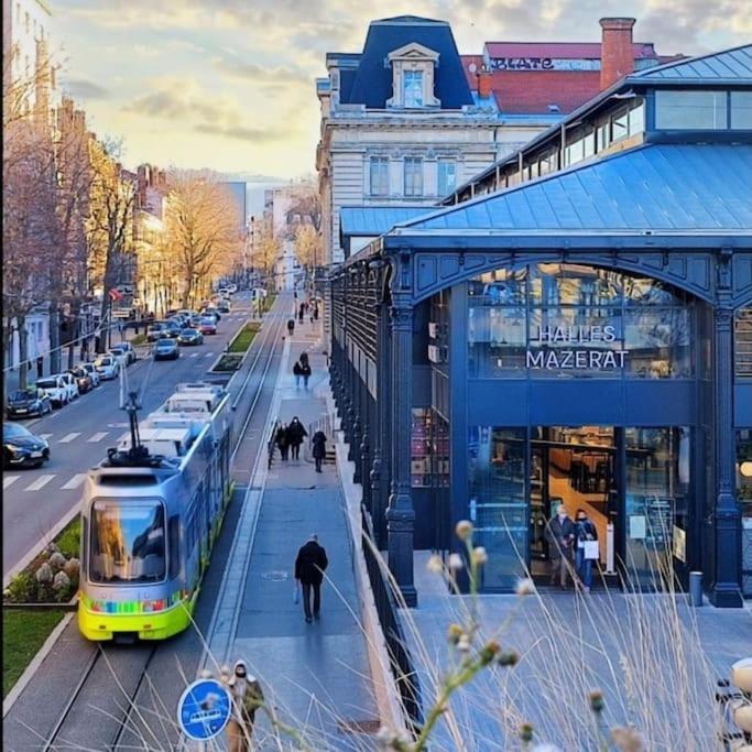 Hote Stephanois Studio, Parking& Borne Electrique Saint-Etienne  Luaran gambar